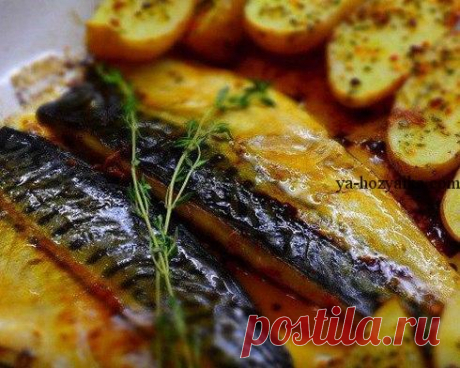 Скумбрия запеченная с лимоном.