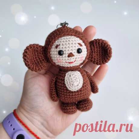 PDF Чебурашка крючком. FREE crochet pattern; Аmigurumi toy patterns. Амигуруми схемы и описания на русском. Вязаные игрушки и поделки своими руками #amimore - маленький Чебурашка из детского мультфильма Крокодил Гена и его друзья, персонаж из детского мультика.