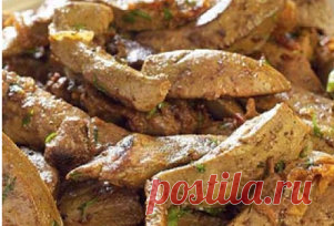 10 ВКУСНЕЙШИХ Рецептов из ПЕЧЕНИ.
Готовим и ПОЛУЧАЕМ УДОВОЛЬСТВИЕ
1♨Печень, тушенная в сметане.
._____________________________________________________
печень говяжья ок. 500 г
1 луковица
1 стакан молока
200 г сметаны
соль, перец
мука, растительное масло
Печень нарезать длинными кусочками, залить молоком и вымачивать 
часа 2. 
Затем обвалять в муке с солью. 
На растительном масле слегка обжарить лук, нарезанный полукольцами,
добавить печень, помешивая-переворачивая обжарить до легкого румянца.