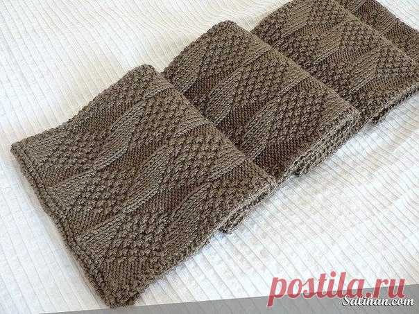 Двухсторонний мужской шарф
Усл. обозначения : пустая клетка - лицевая петля, горизонтальный штрих - изнаночная петля.
Очень
красивый узор, состоящий только из лицевых и изнаночных петель. 
Сочетание трёх разных фактур создаёт эффект объёмного изображения на 
плоском полотне. 
Узор двухсторонний в чистом виде, т.е. он абсолютно одинаков с обеих сторон. 
При
всей кажущейся громоздкости раппорта, к нему быстро привыкаешь и 
рисунок вяжется легко. Не забудьте сразу пометить ли...