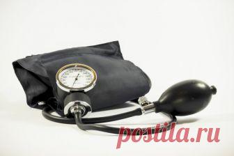 Измерение давления – это стандартная медицинская процедура, которую сегодня может провести дома самостоятельно. Для этого достаточно иметь прибор для измерения давления, который приобретается в любой