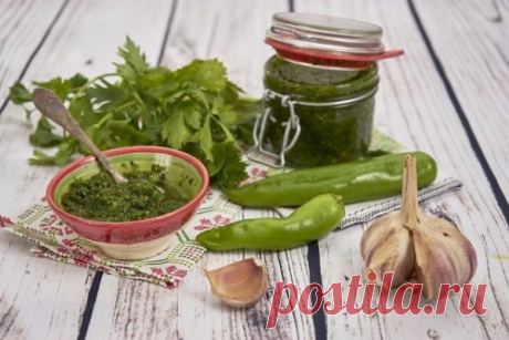 Аджика из петрушки – необыкновенно вкусная и очень пикантная приправа к любому блюду – БУДЬ В ТЕМЕ
