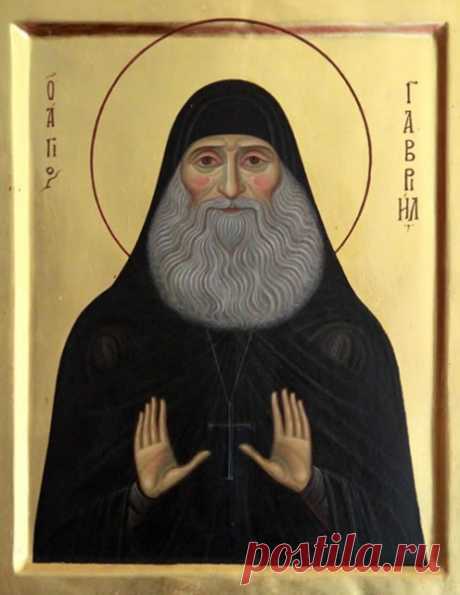 В Грузии верят: кто в этот день делает добро, того святой обязательно услышит. Делитесь светом и улыбками! Открытки на День памяти святого Гавриила Самтаврийского