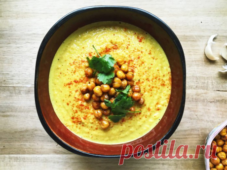 Vegan Рецепты Супа: Curried Цветная капуста и Нут Bisque - Мирное Клецки | Мирное Клецки