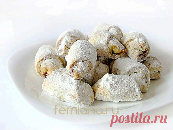 Постное печенье-рогалики с повидлом (или джемом) и орехами