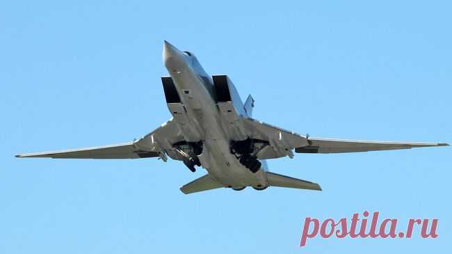 Дальние бомбардировщики ВКС России выполнили полет над Балтийским морем