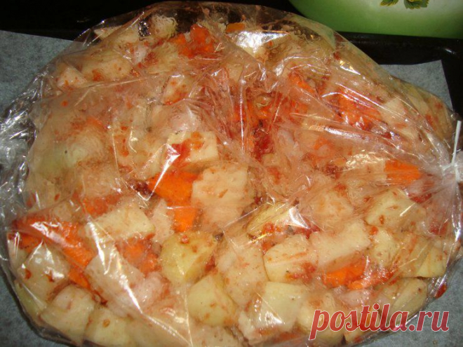 Наивкуснейшая картошка в духовке! Фирменный рецепт - Простые рецепты Овкусе.ру