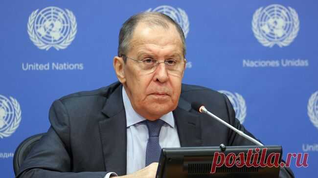Россия не планирует нападать на страны НАТО, заявил Лавров