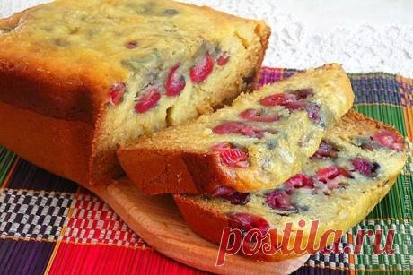 Пирог с черешней