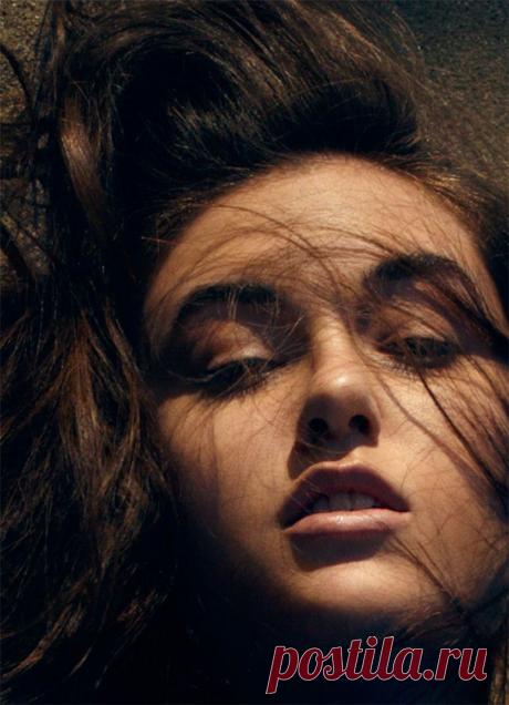 Саша Грей - стиль и модный лукбук бывшей звезды взрослого кино - FashionView.ru - ВСЯ МОДА В ДЕТАЛЯХ Саша Грей - стильные образы и модная одежды бывшей актрисы взрослого кино. Саша уравновесила объемный топ супер-узкими джинсами