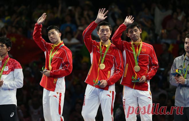 ТАСС: Спорт - Китайцы завоевали золото Олимпиады в командном турнире по настольному теннису