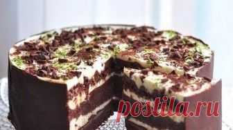 ТОП - 7 САМЫХ СЛАДКИХ И ФАНТАСТИЧЕСКИ ВКУСНЫХ ТОРТИКОВ 

1. ШОКОЛАДНЫЙ ТОРТ 