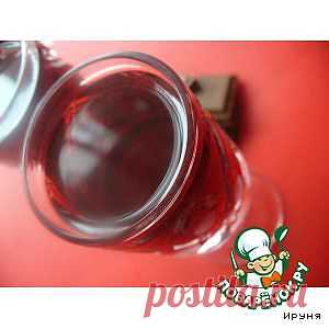 Ликер из черноплодки - кулинарный рецепт