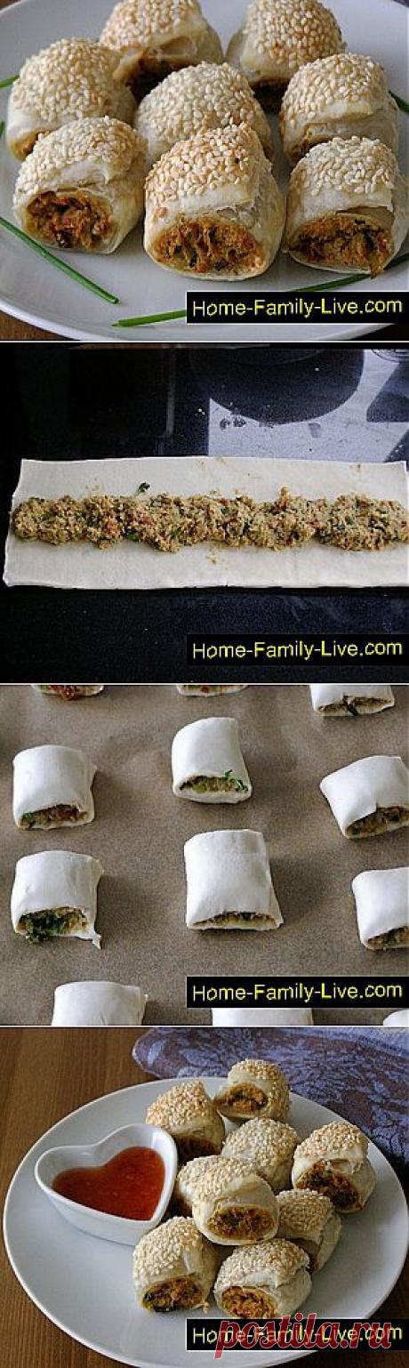 Кулинарные рецепты Рулеты из слоеного теста с курицей