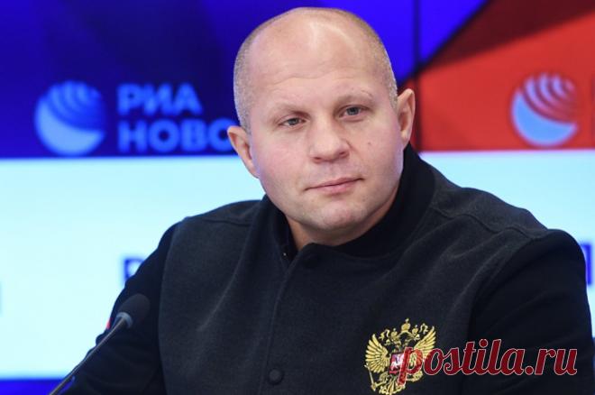 Ветеран против деда. Федор Емельяненко в 46 лет бросил вызов Майку Тайсону. Фёдор Емельяненко готов вернуться в ринг ради поединка с легендой бокса Майком Тайсоном. Как такое может быть?!