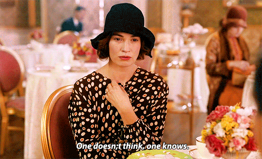 Лили Джеймс