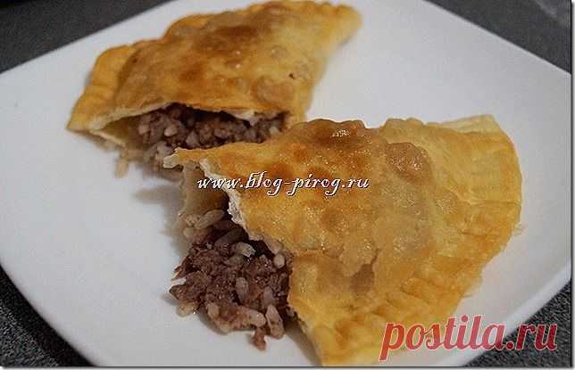 Грузинские чебуреки с рисом и мясом из кафе "Арагви" - рецепт чебуреков на воде