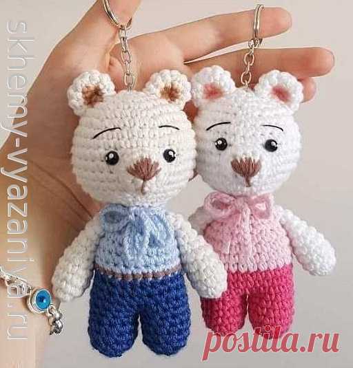 Маленькие мишки-брелоки крючком - схема и описание вязания амигуруми