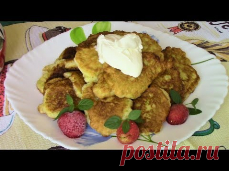 Оладьи с кабачком - пышные, румяные,нежные и очень вкусные. Такие оладушки любят дети.