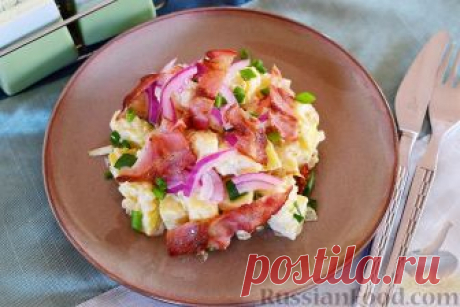 Рецепт: Картофельный салат с луком и беконом