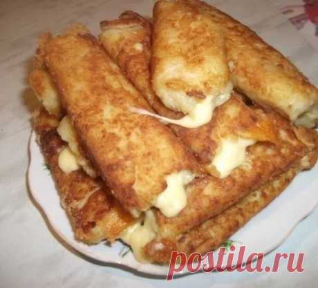 Картофельные палочки с сыром.