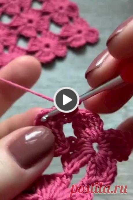Small flower motifs tutorial video