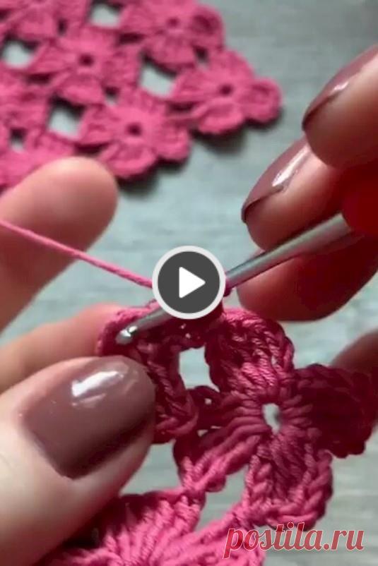 Small flower motifs tutorial video