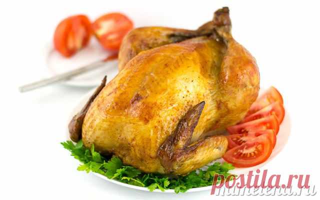 Курица, фаршированная рисом и грибами
 


Сытное блюдо из целой запеченной курицы, фаршированной гарниром из риса и грибов.
Ингредиенты:
1 курица (≈1,5 кг)
200 г грибов (шампиньонов)
100 г риса (лучше длиннозернистого)
150 г лука
1 ст. л. без горки паприки
соль
перец
растительное масло