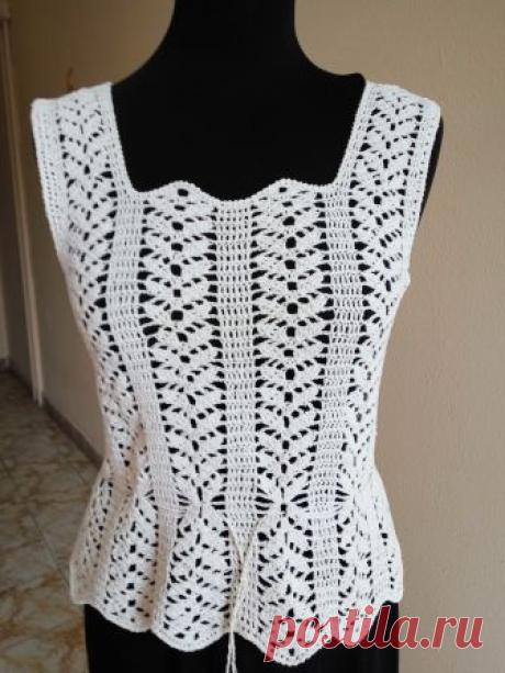 Летняя маечка для внучки - запись пользователя Светлана (Светлана) в сообществе Вязание крючком в категории Женская одежда крючком. Схемы и описание Поздравляю всех православных с праздником "Вербного воскресенья"! Представителям других конфессий всех благ! Начинаем готовиться к лету. Связалась летняя маечка для внучки. Размер 44, х/б завод им.Кирова. В моточке 25гр. Вязала в две нити.