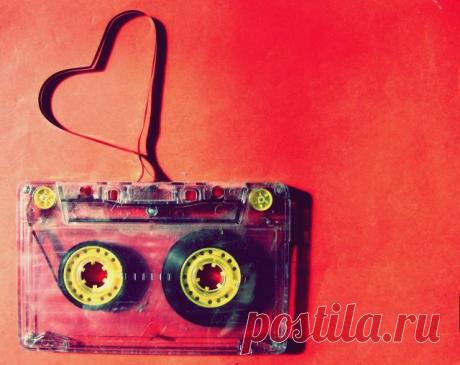 Гаджеты нашего детства » Notagram.ru Самые хитовые гаджеты нашего детства. MP3-плееры, 3D-проекторы, флешки и Iphone-ы из прошлого века. Как выглядели предки современных гаджетов.