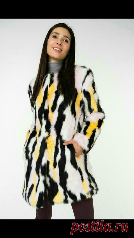 Пальто демисезон по 2250 руб.
Бесплатная доставка по всей России через курьера.
Примерка перед покупкой и оплата после получения.