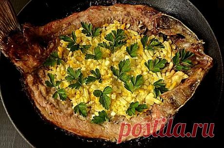 Карп запеченный с начинкой из яиц — Вкусные рецепты