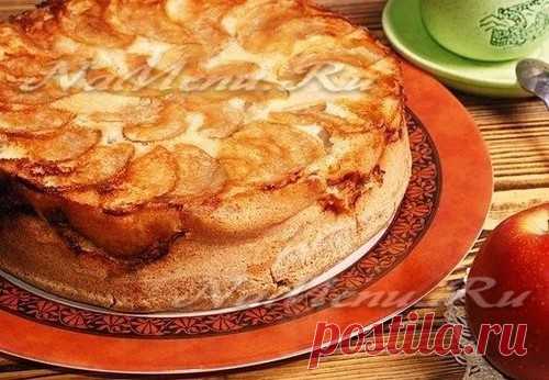 Шарлотка пышная с яблоками в духовке
