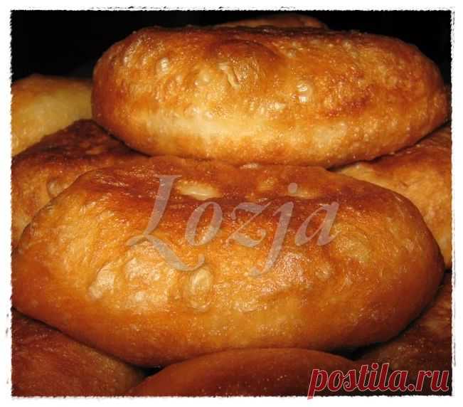 Пирожки жареные (заварное дрожжевое тесто)