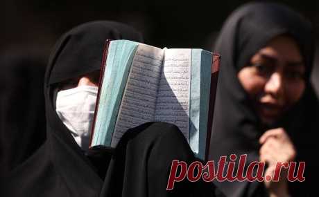 Ирак полностью разорвал дипотношения со Швецией из-за сожжения Корана. Власти Ирака попросили посла покинуть Швецию в ответ на акцию с сожжением Корана, которую полиция разрешила провести 20 июля рядом с иракским посольством