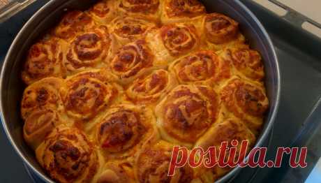 Булочки из дрожжевого теста со вкусом пиццы. | cookexp