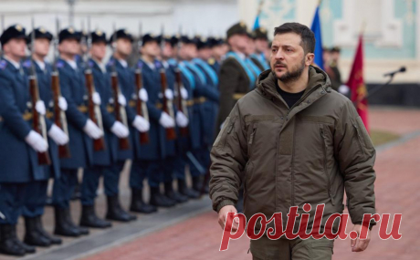 Зеленский заявил об отсутствии у Украины планов нападать на Белоруссию. Киев не собирается и никогда не собирался нападать на Белоруссию, заверил президент Украины. Его белорусский коллега Александр Лукашенко ранее заявил, что Украина предложила республике заключить пакт о ненападении
