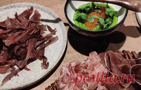 Красноярский вояж: что посмотреть и что поесть в столице Енисейской Сибири. Владимир Гридин — о своей поездке в Красноярск и местах для сердца, ума и языка