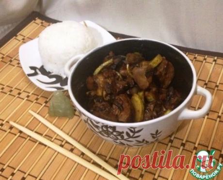 Куриная печень в азиатском стиле
Продолжу печёночную тему, начатую Аллой. Если вам надо приготовить быстро ужин/завтрак/обед, то выбирайте блюда из печени. Хотите оригинальное блюдо, тогда печень в азиатском стиле. Гарниром выступает традиционно рис. Плюсом данного рецепта является использование кабачков и грибов. Поскольку мой мелкий гурман на кабачки соглашается только в виде оладий, то это меня и подкупило. Готовим?
По мотивам рецепта из "Вкусного блога"
Источник: https://www.povarenok.ru/r