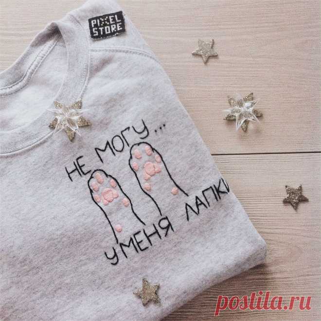 embroidery, hand embroidery, embroidery ideas, вышивка, ручная вышивка, вышивка на одежде, вышивка с Идеи, кот , вышивка гладью, вышивка кота, embroidery cat, cat, лапки , кошачьи лапки Узоры Для Ручной Вышивки, Стежки Для Вышивки, Мода Своими Руками, Ручное Шитье, Швейные Поделки, Стильная Одежда, Футболки, Поделки Дисней, Трикотаж