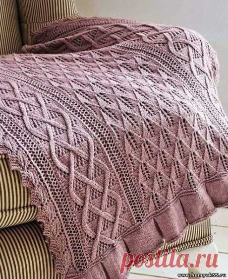 Плед 

Шикарный плед благородного цвета связан из тонкой мериносовой пряжи с добавлением шерсти опоссума. Плед связан разными узорами: кельтским узором с листиками, узором с косами и сеткой. Край пледа украшают также связанные спицами складки. 

Размер: 65 х 165 см Вам потребуется: 8 мотков пряжи Zealana Kiwi Lace Weight (40% мериносовая шерсть, 30% хлопок, 30 % шерсть опоссума, 199м/40г); круговые спицы №3,5; 2 вспомогательные спицы; 6 маркеров. 

Плотность вязания: 27 пе...