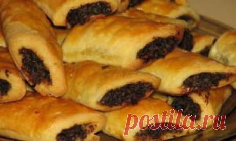 Пирожки с грибами из песочного теста