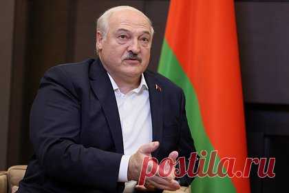Лукашенко заявил о непростом периоде для Белоруссии. Период парламентских и президентских выборов будет непростым для Белоруссии. Об этом президент республики Александр Лукашенко сообщил на встрече с главой МИД России Сергеем Лавровым. «Такой у нас непростой период будет, и они к этому готовятся — западники. Мы это видим и готовы к любым сценариям», — заявил он.