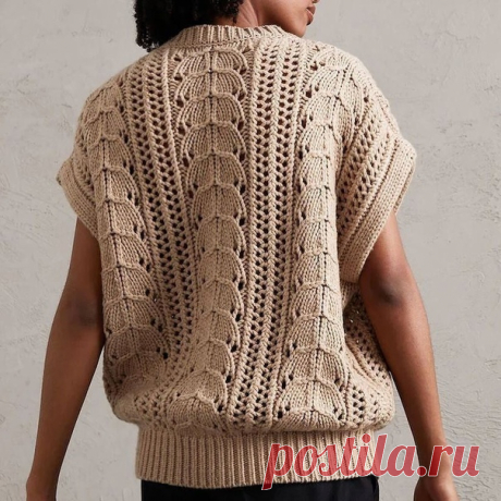 Шикарнейший жилет от Brunello Cucinelli

#жилет_спицами@knit_best

схема*

Источник: https://www.instagram.com/p/CTZgHZVgKWB/?utm_source=i..