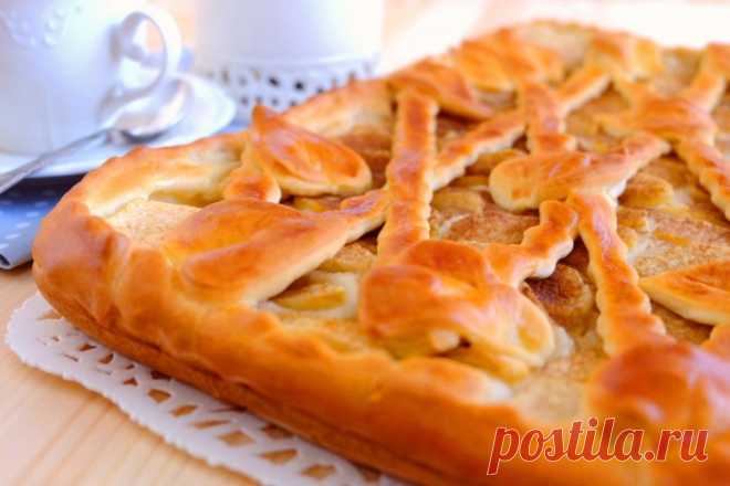 Дрожжевой пирог с яблоками и корицей - Простые рецепты Овкусе.ру