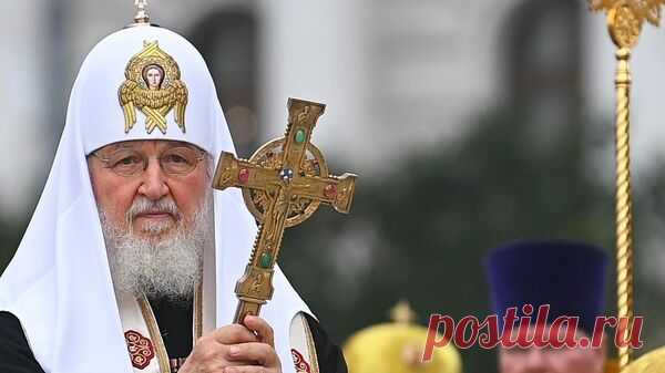 Патриарх решил, что "слишком дорогому" кресту не место в его келье