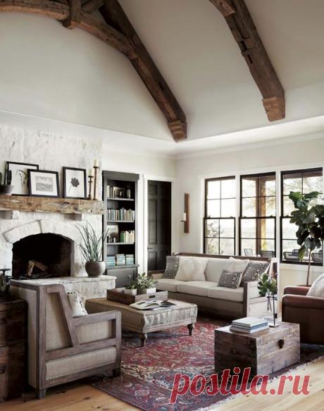 «Внешний мир с его скоростями и шумом, хаосом и ожиданиями некомфортен для меня, он сбивает меня с толку. А дом — это тихое местечко в самом сердце урагана. Дома мне всегда спокойно, даже если за стенами все летит кувырком. Здесь я чувствую себя в безопасности. Если спросить моих домочадцев, я почти уверена, что они скажут то же самое: дом для них — это лучшее место на земле. Думаю, всё потому, что наш дом отражает нашу историю. И когда приходят гости, их знакомство с нами начинается с самого…