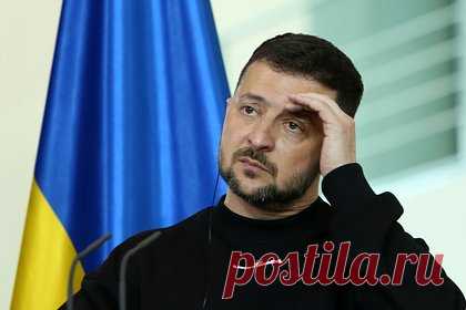 Рогов предрек лишение гражданства верхушке властей Украины. Высшим чиновникам Украины грозит лишение гражданства из-за трудностей со сдачей госэкзаменов. Об этом заявил председатель координационного совета по интеграции новых регионов при Общественной палате России Владимир Рогов. По его словам, многие из них не смогут сдать необходимые экзамены.