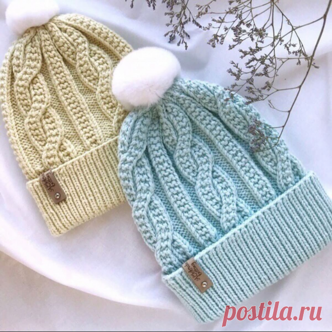 Шапка спицами с необычным узором - KNITTLY.ART