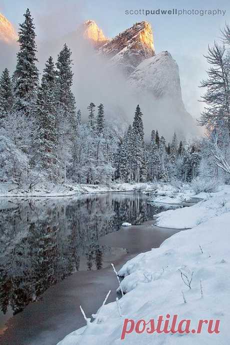 ღღღ Winter on the Merced, Yosemite National Park, California | Найдено на сайте whenwomentalks.com.